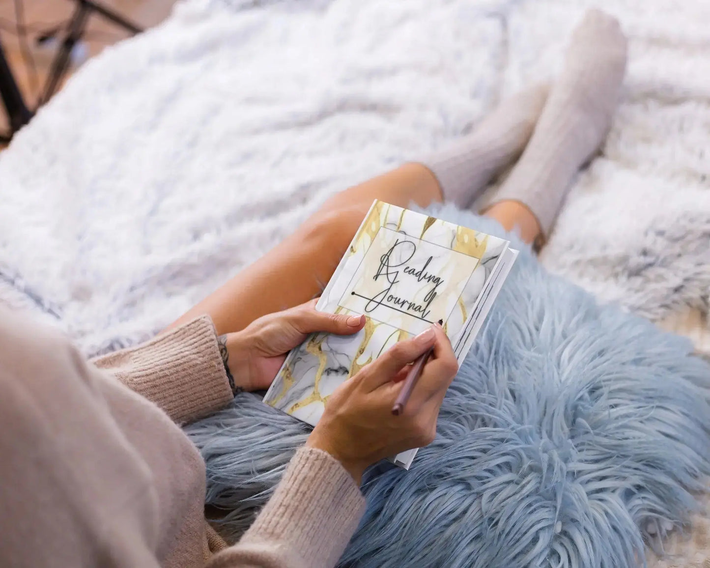 White Marble Reading Journal (Hardback)